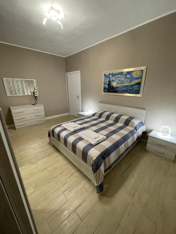 Casa Iris Apartment Rozzano Bagian luar foto