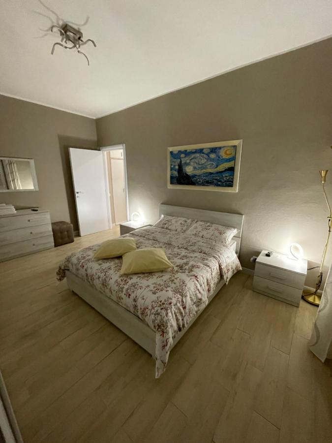 Casa Iris Apartment Rozzano Bagian luar foto